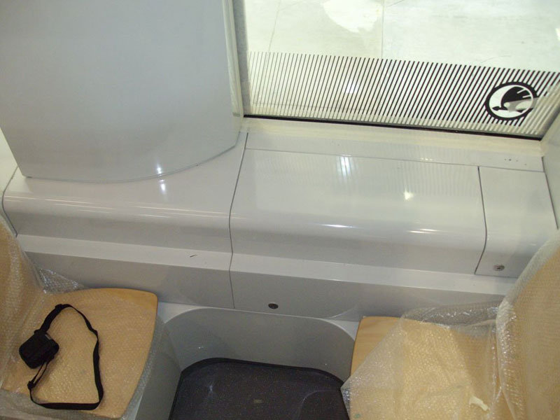 Tramvaj T15 - exteriérové díly